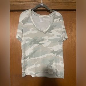 AE soft and sexy camo v neck